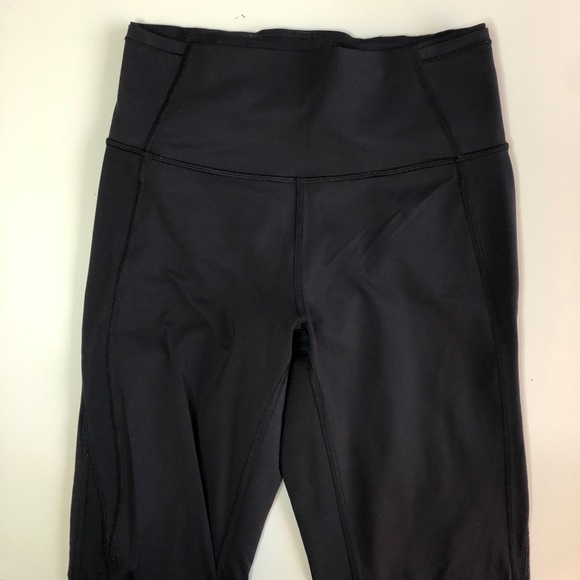 Lululemon Featherlight Tight - Picture 5 of 5